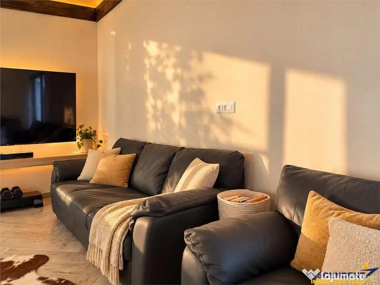 Casă cu 3 camere cu Teren 2216 Mp în Zărnești