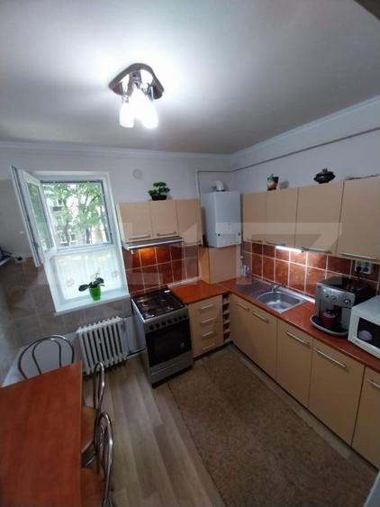Apartament cu 2 camere decomandat, mobilat în Careiului