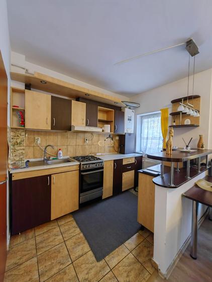 Apartament cu 2 camere decomandat, mobilat în Baciu