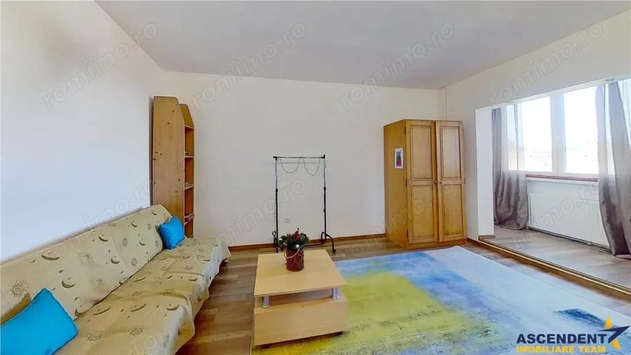 Apartament cu 2 camere decomandat în Astra