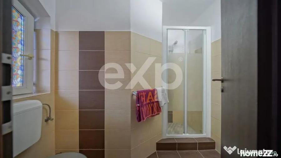 Casă cu 7 camere cu Teren 698 Mp în Dâmbul Morii
