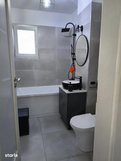 Apartament cu 2 camere decomandat în Florești — fotografia 1