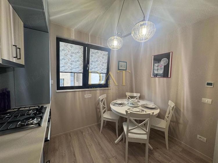 Apartament cu 2 camere decomandat în Ultracentral
