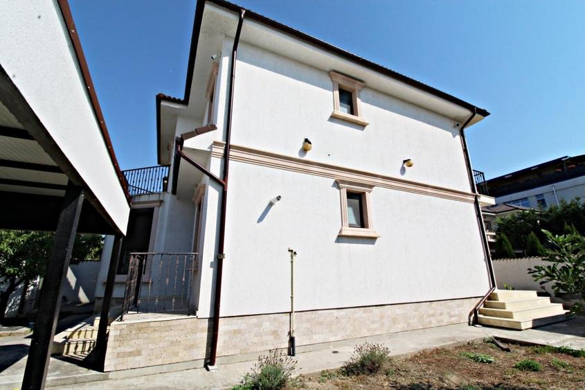 Casă individuală cu 5 camere cu Canalizare în Cumpăna