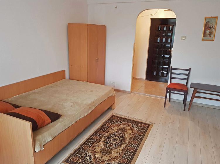 Garsonieră semidecomandată în Bartolomeu