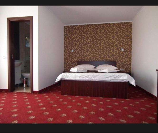 Spațiu comercial, de 460 mp, în Central