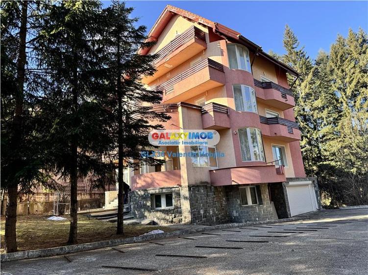 Casă cu 12 camere cu Garaj în Orizont