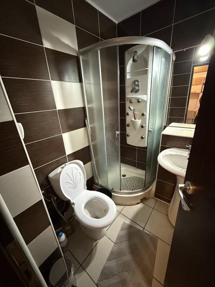 De închiriat garsoniera 1cam,21 mp Zorilor, Str Lucrafarului, Mobilat și utilat - 5