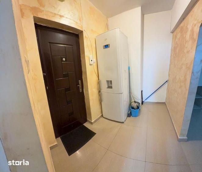Apartament cu 2 camere semidecomandat în Republicii
