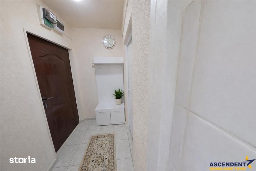 Apartament cu 2 camere semidecomandat, mobilat în Florilor