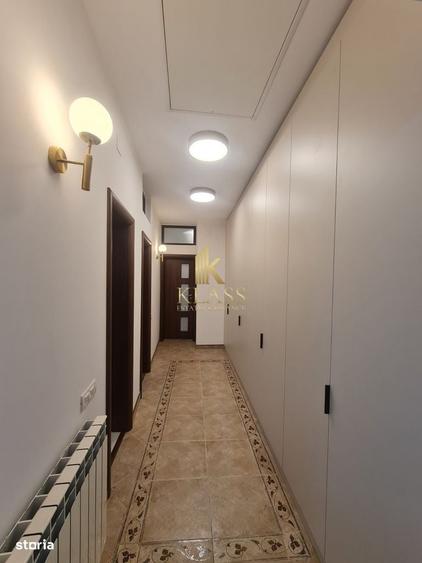 Apartament cu 4 camere în Central