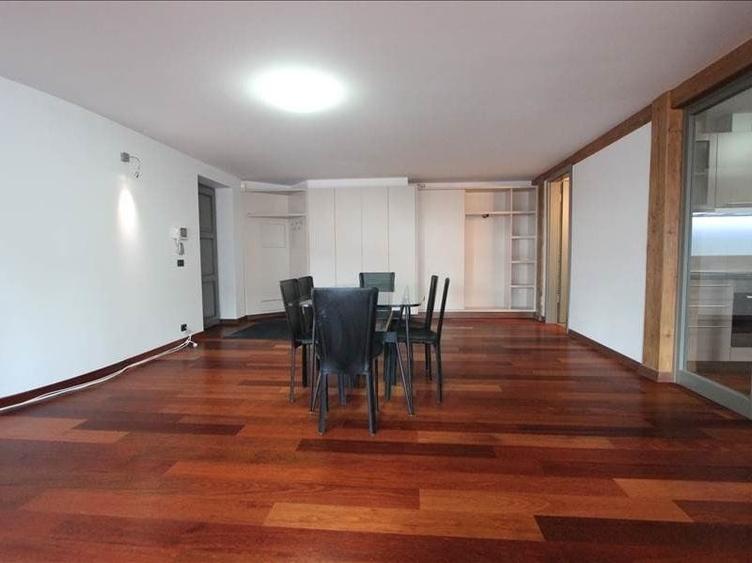 Apartament cu 2 camere decomandat, mobilat în Ultracentral