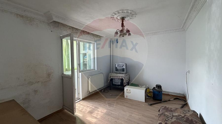 Apartament 3 camere de vanzare cu garaj, grădină in Str. Gării, Galati - 4