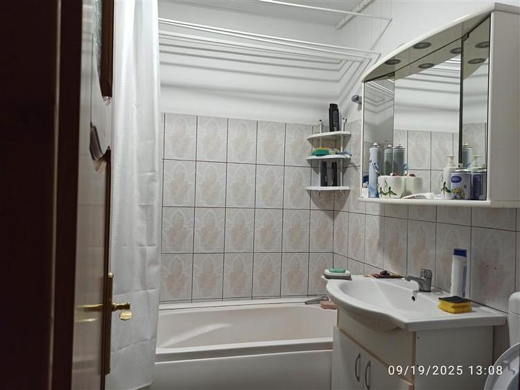 Apartament cu 2 camere decomandat în Dacia