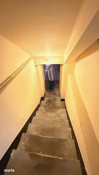 Apartament cu 3 camere în Valea Roșie