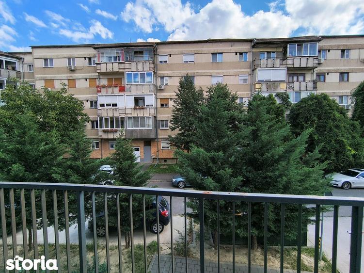 Apartament cu 2 camere decomandat în Iosia