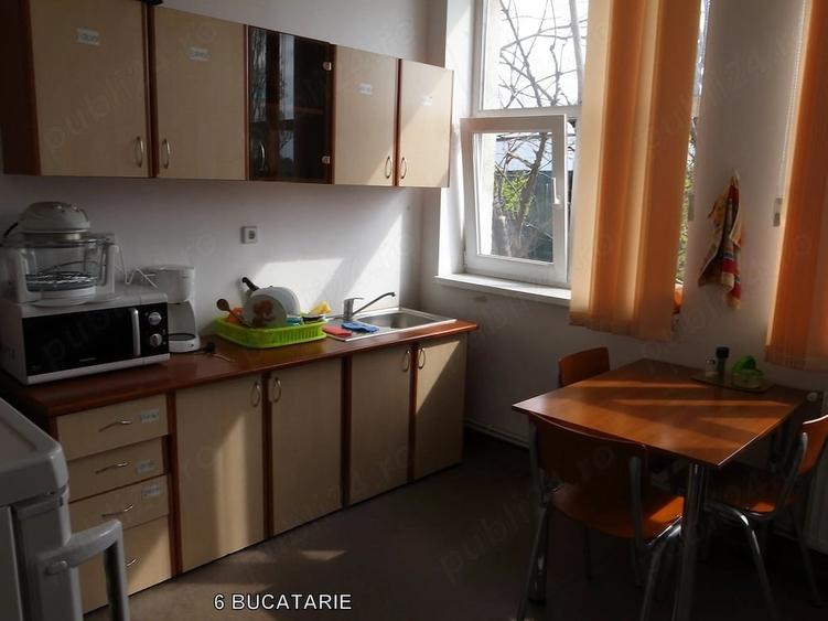 Spațiu comercial, de 441 mp, în Costin Georgian