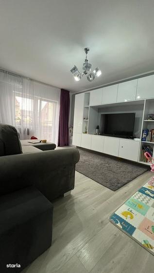 Apartament cu 2 camere decomandat în Carpați 2