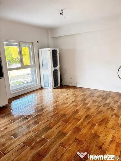 Apartament cu 2 camere semidecomandat în Soarelui