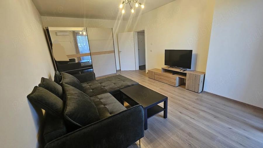 Apartament cu 2 camere decomandat în Aradului