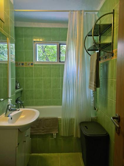 Apartament cu 2 camere semidecomandat în Medicină