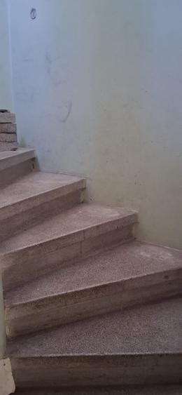 Casă cu 5 camere cu Canalizare în P-ța Dorobanți