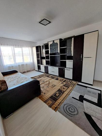 Garsonieră decomandată în Hotvon
