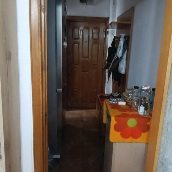 Apartament cu 2 camere decomandat în Trivale