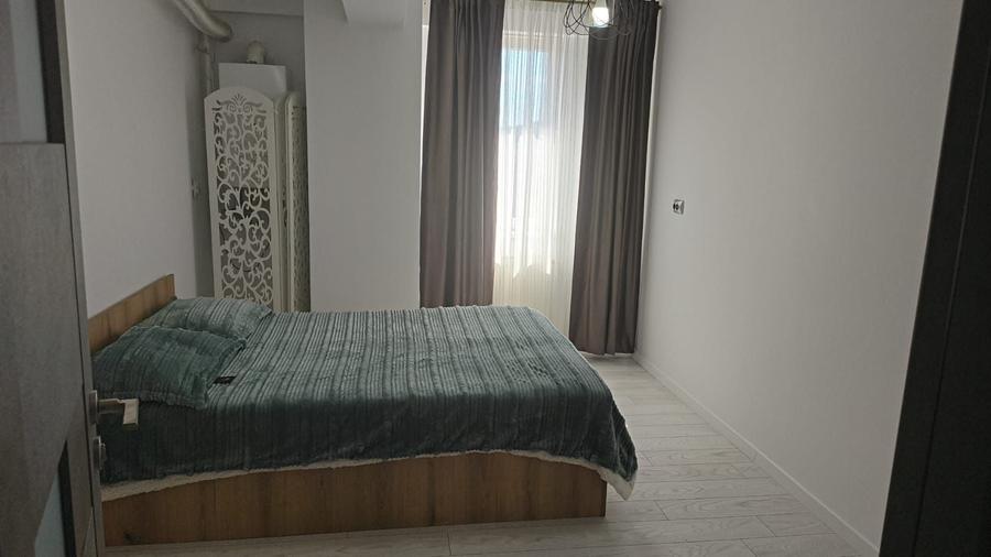 Apartament cu 3 camere decomandat în Unirea