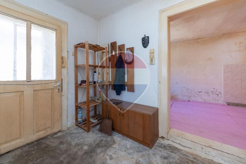 Casă individuală cu 2 camere cu Teren 620 Mp în Centrul Istoric
