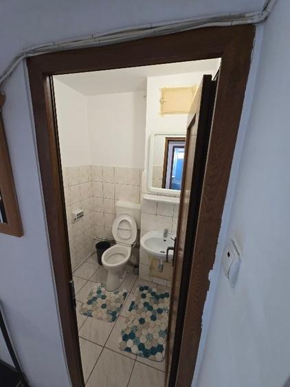 Apartament cu 3 camere decomandat, mobilat în Complex Studențesc