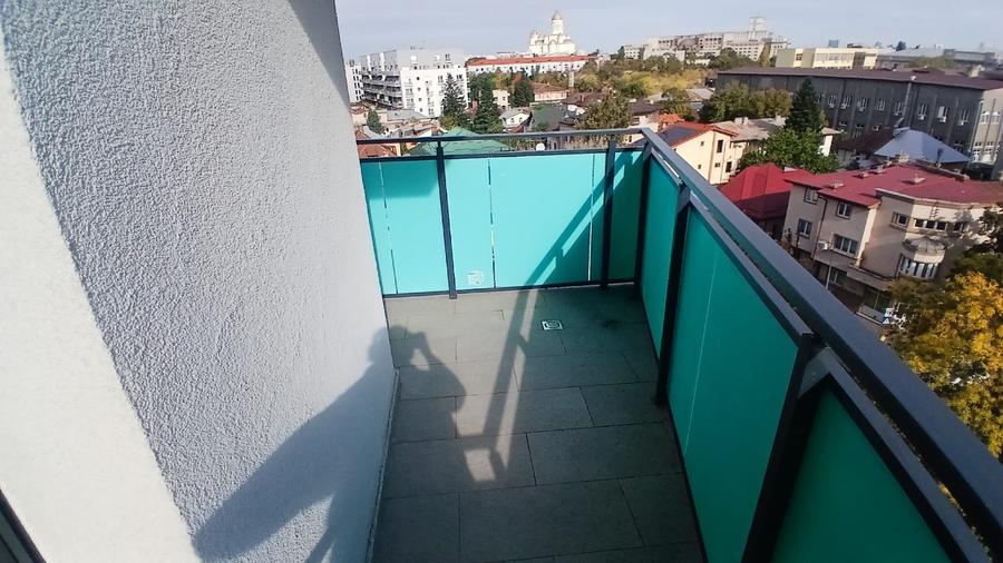 Apartament cu 2 camere semidecomandat în Parcul Carol