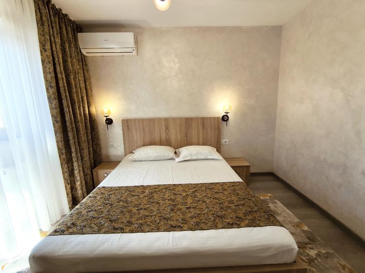 Apartament cu 3 camere, mobilat în Faleza Nord