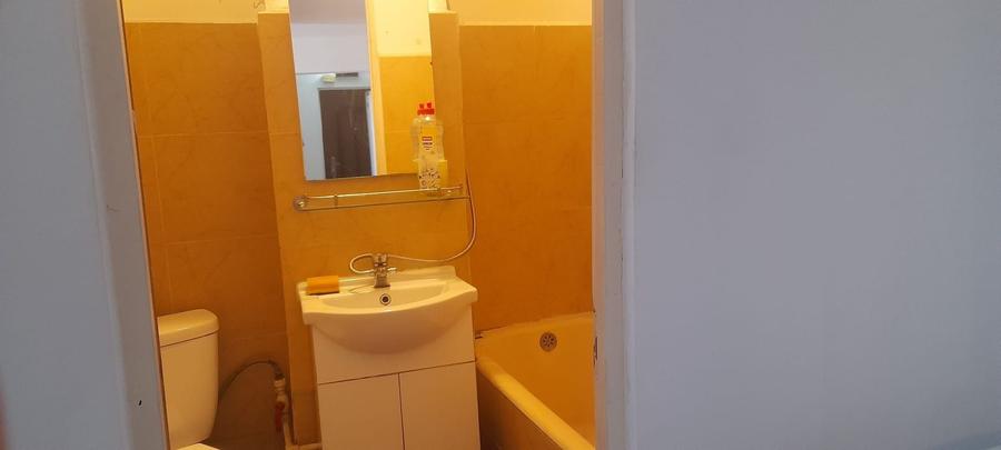 Apartament cu 2 camere semidecomandat în Exterior Vest