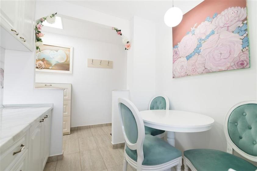 RECO Apartament 2 camere Marghita – etaj 3 4, balcon, baie cu geam, bloc cu acop - 9