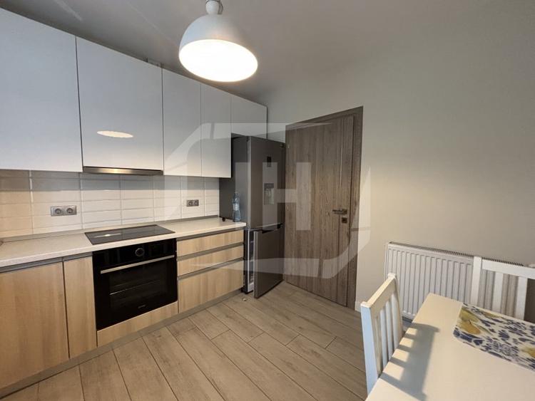 Apartament cu 2 camere decomandat, mobilat în Între Lacuri