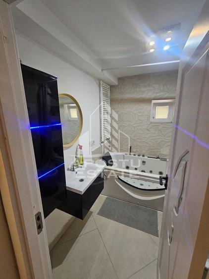 Apartament cu 2 camere nedecomandat în Lipovei