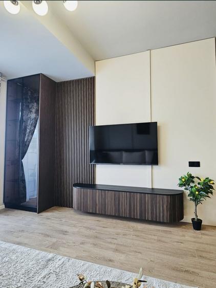 Apartament cu 2 camere semidecomandat, mobilat în Florești — fotografia 3