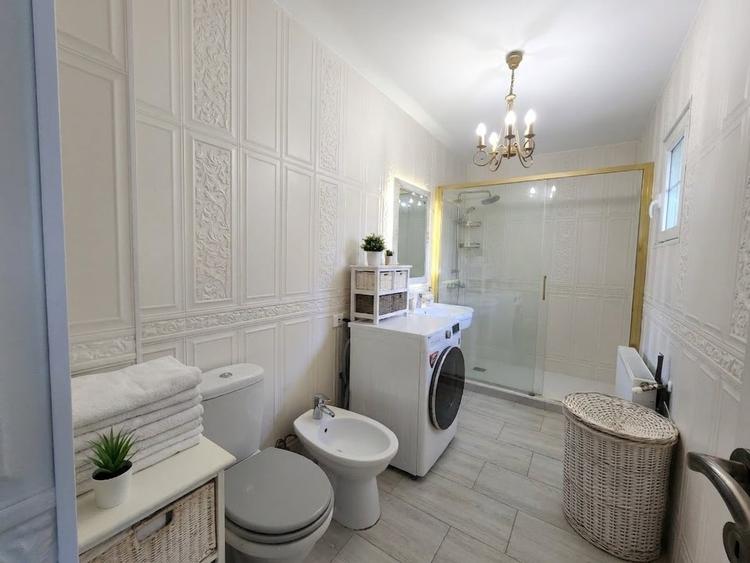 Casă individuală cu 3 camere cu Teren 360 Mp în Lunca Cetățuii