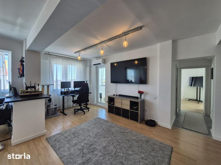 Apartament cu 3 camere în Zorilor