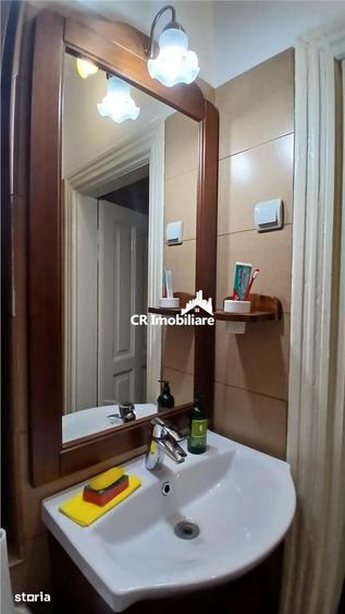 Apartament cu 2 camere semidecomandat în Vatra Luminoasă