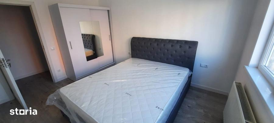 Apartament cu 2 camere decomandat, mobilat în Central