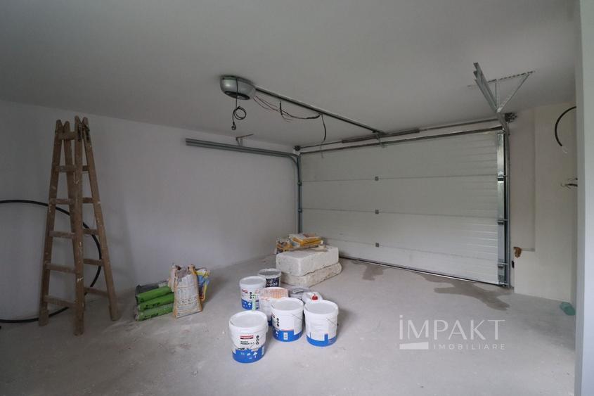 Casă individuală cu 5 camere cu Canalizare în Făget