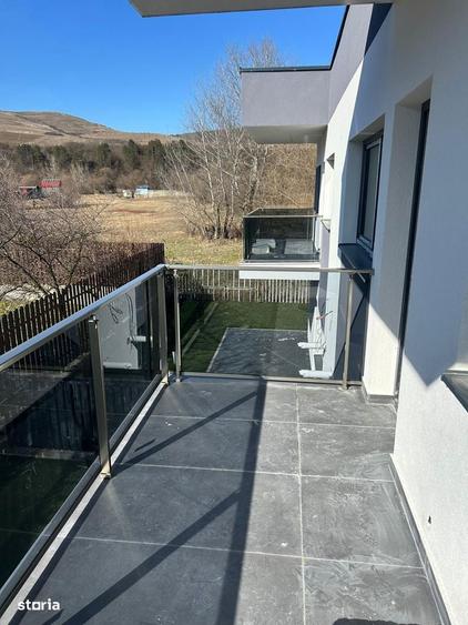 Duplex 5 cam.Finisat/Utilat 133 mp+150 mp teren/Comision 0% - 5