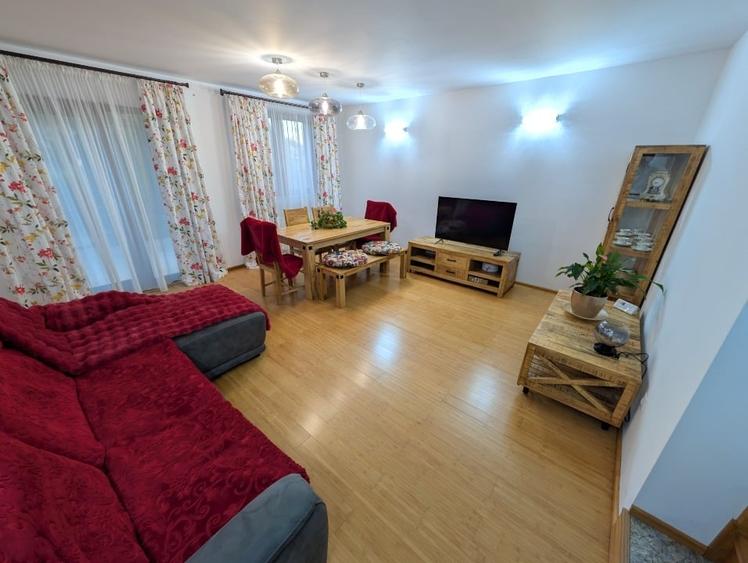 Casă individuală cu 4 camere cu Canalizare în Becicherecu Mic