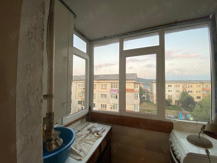 Apartament cu 2 camere decomandat în Curtea de Argeș