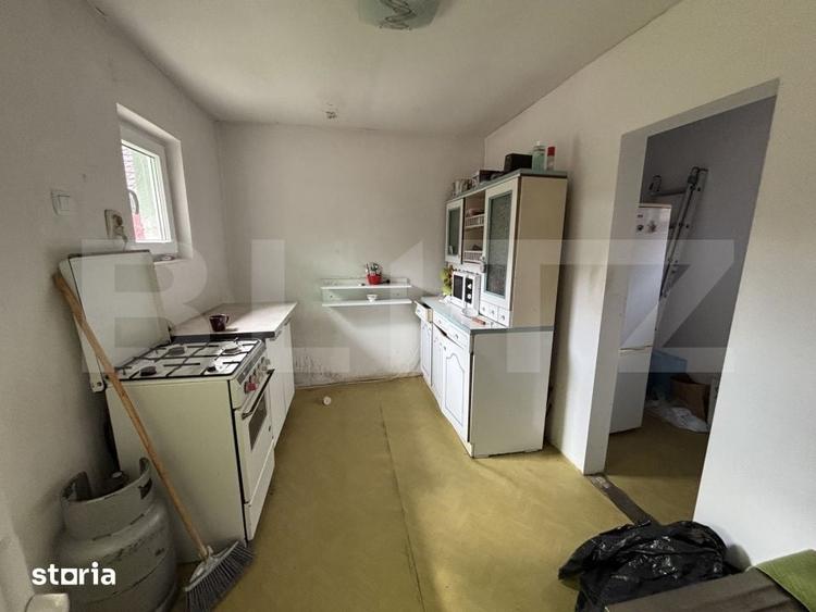 Casă cu 4 camere cu Teren 1439 Mp în Hereclean