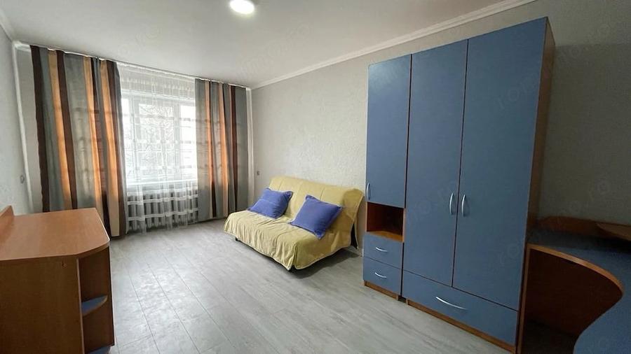 Apartament cu 3 camere decomandat în Militari