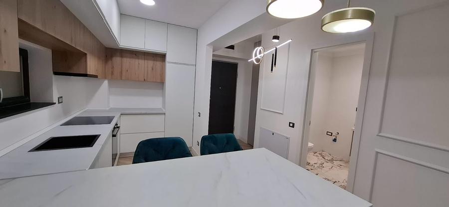 Apartament cu 2 camere semidecomandat în Pipera