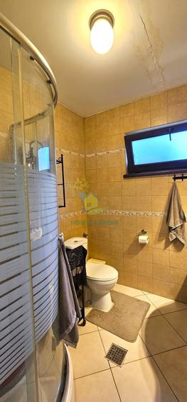 Casă individuală cu 6 camere cu Teren 700 Mp în Corbeanca